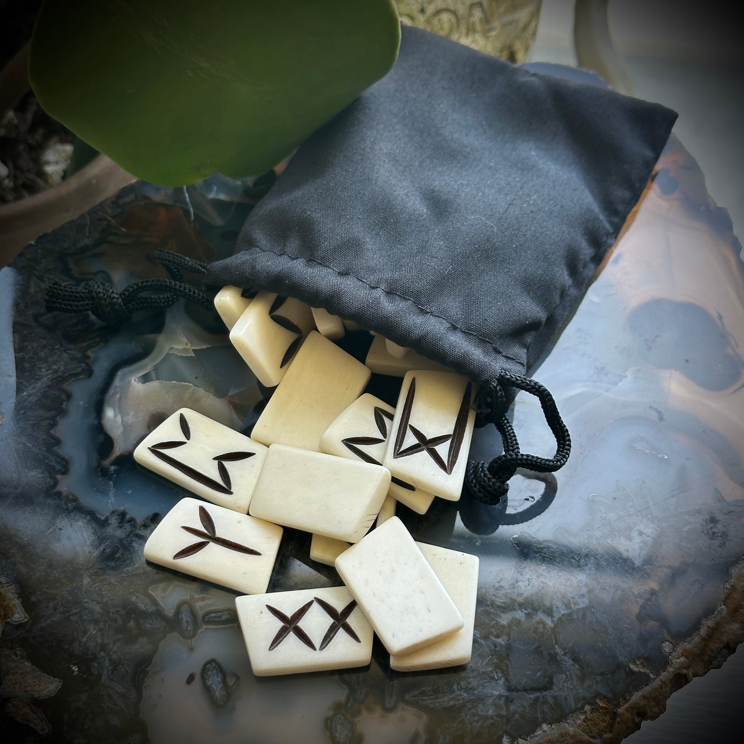 Bone Rune Set